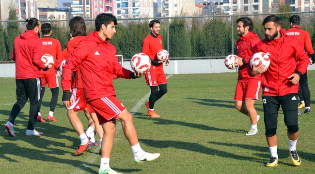 Turgutluspor’da Özgün Kaya’dan uyarı