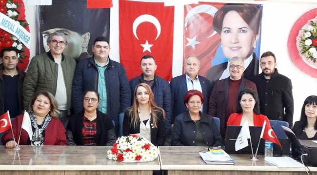 İYİ Parti Turgutlu’da 33 kişilik yönetim belirlendi