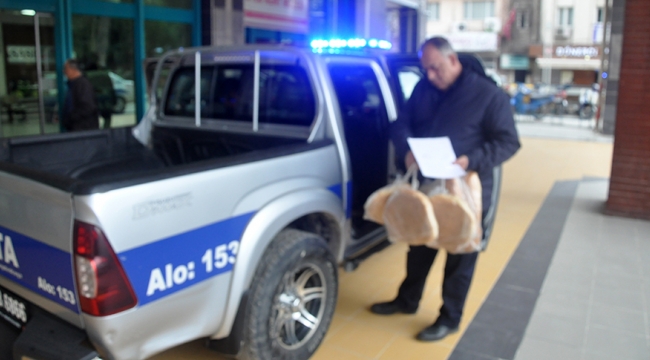 Seyyar satılan ekmeklere el kondu