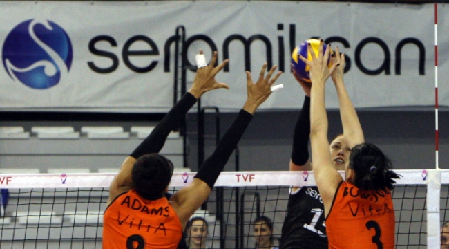 Seramiksan lider Eczacıbaşı'na direnemedi: 1-3