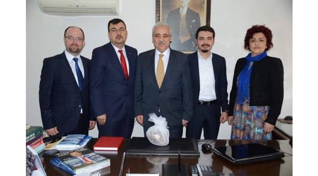 Vali Güvençer’den Göncü’ye iade-i ziyaret