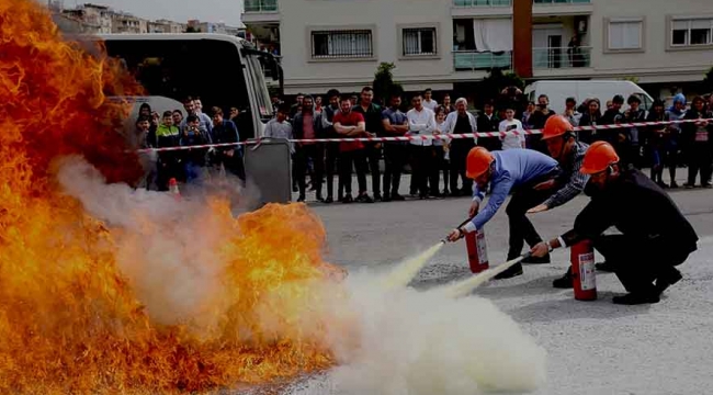 300 ÖĞRENCİYE AFET EĞİTİMİ