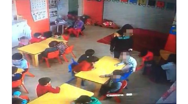 Anaokulunda öğrenciye kötü davranan öğretmenler kamerada