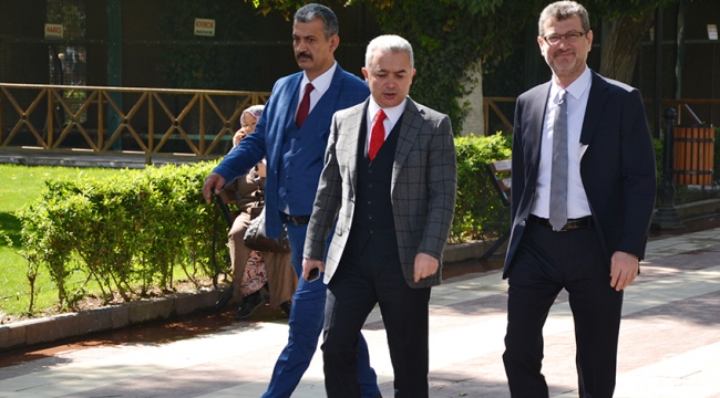 Kalkan’dan Kaymakamlık ve Belediyeye nezaket ziyareti