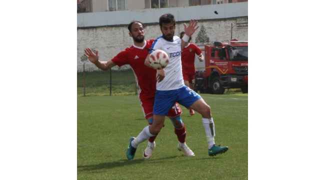 Turgutluspor'a bir darbe de Ankara Demir'den: 1-2