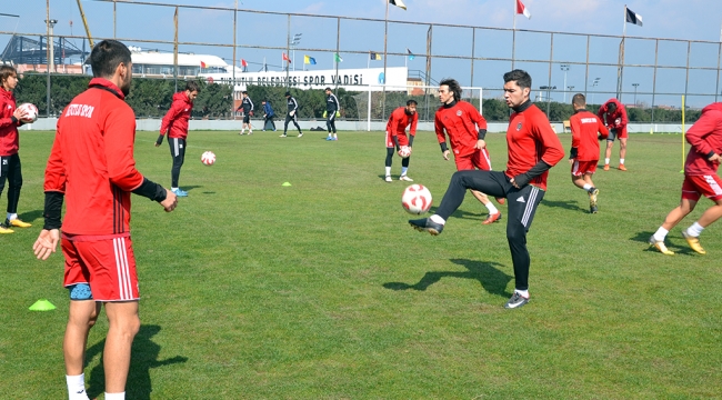 Turgutluspor Kayseri deplasmanına hazırlanıyor