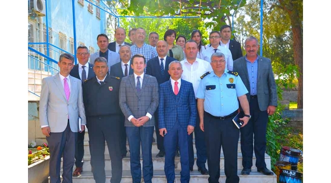 Bağımlılık ile mücadele toplantısında sigarayı bıraktı