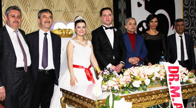 Gizem & Yunus dünya evine girdi
