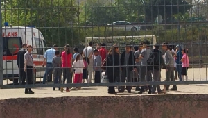Müdür yardımcısı hastaneye kaldırıldı