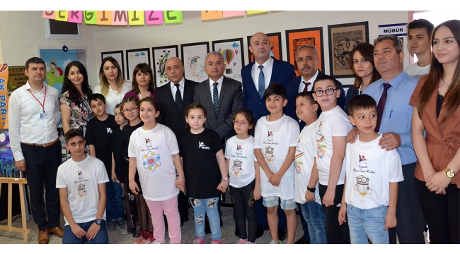 Bilim Sanat Merkezinin Tübitak 4006 Bilim Fuarı açıldı