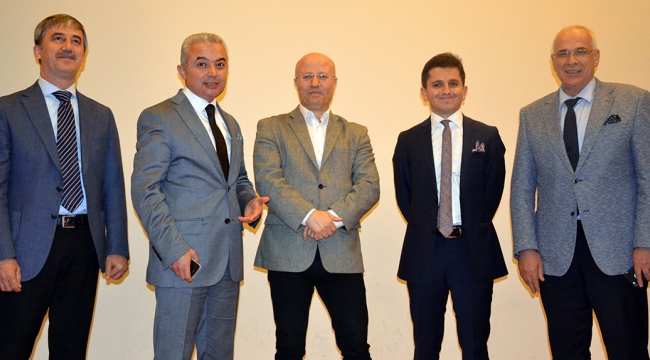 "Çok özel bir konferans"