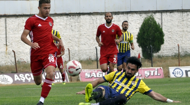 Turgutluspor 4-1'lik galibiyetle noktaladı