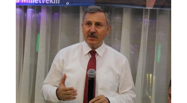 AK Partili Özdağ'dan adaylık sitemi