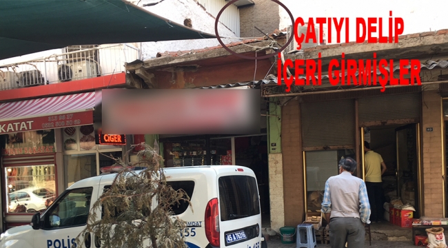 Çatıyı delen hırsızlar kasadaki para ile sigaraları çaldı