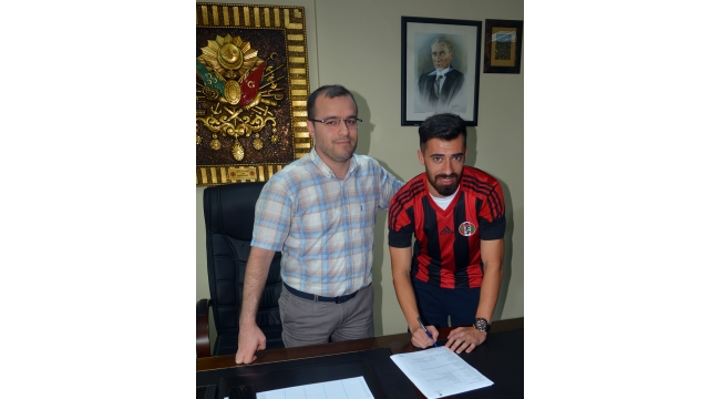 Turgutluspor Necmi Çoban’la imzaladı
