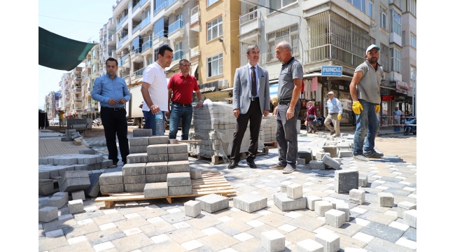 Başkan Şirin Cumhuriyet Caddesi’ndeki çalışmaları inceledi