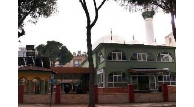 İmamın camide Suriyeli bir kadınla yakalandığı iddiası