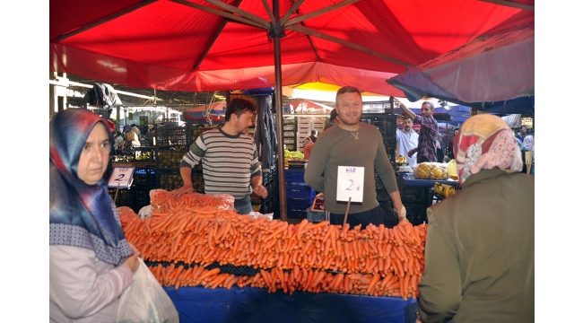 Domates 5 lira, vatandaş fileleri yarım!