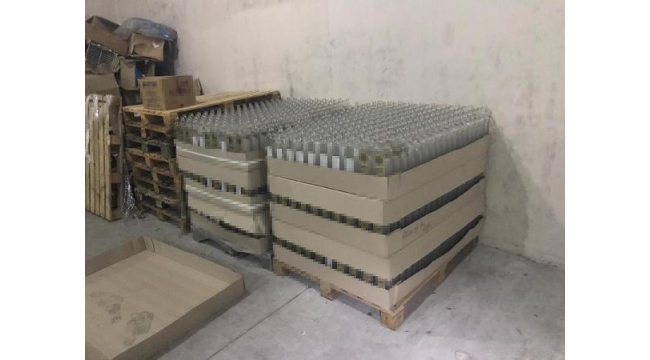 Kaçak içki imalatına 7 gözaltı