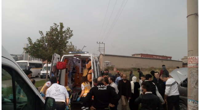 Kayganlaşan yol kaza yaptırdı: 5 yaralı