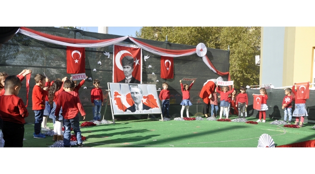 Sevgi Pınarım minikleri Cumhuriyeti coşkuyla kutladı