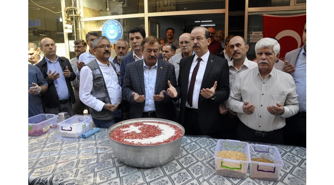 Türk Eğitim-Sen’den 2 bin kişilik aşure
