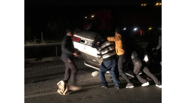 Otomobil takla attı, sürücü yara almadı