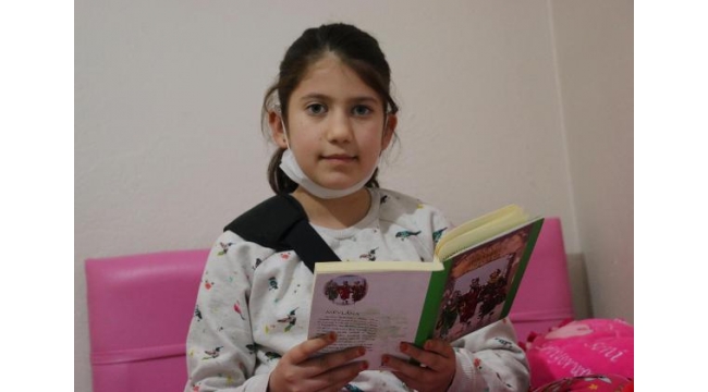 Yapay kalple yaşayan Münire Cemre'nin tek isteği kalp nakli