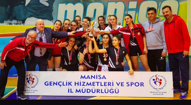 Özel Turgutlu Final Lisesi Voleybolda Manisa Şampiyonu