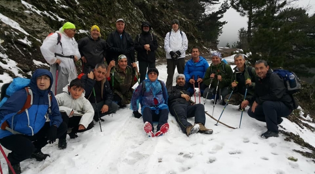 Zirve dağcıları Mahmut Dağı’na tırmandı