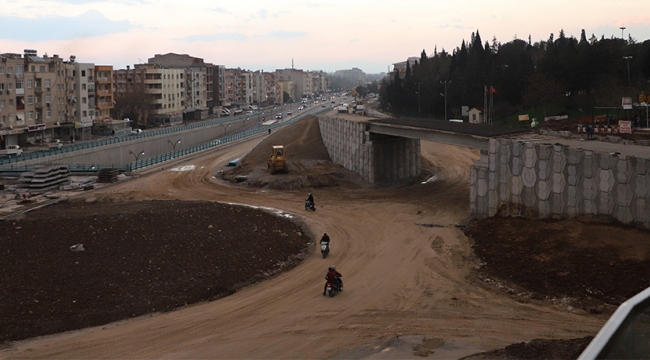 Başkan Şirin Alparslan Türkeş Kavşağını inceledi