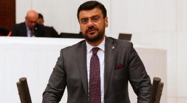 İYİ Parti'nin Manisa'daki tek vekili Akkal, partisinden istifa etti