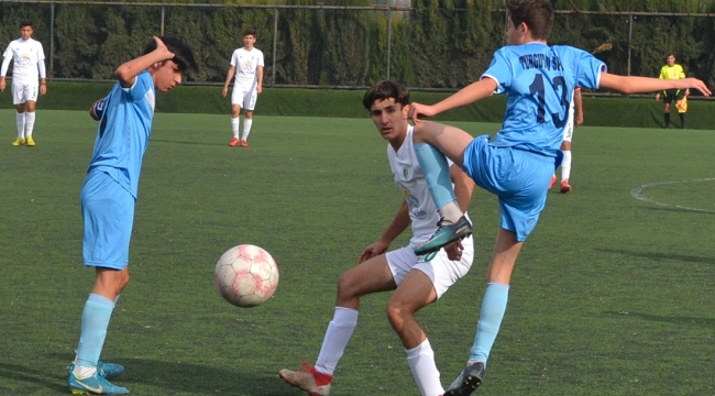 Turgutluspor U 15-U 16 evinde, U 17-U 19 deplasmanda