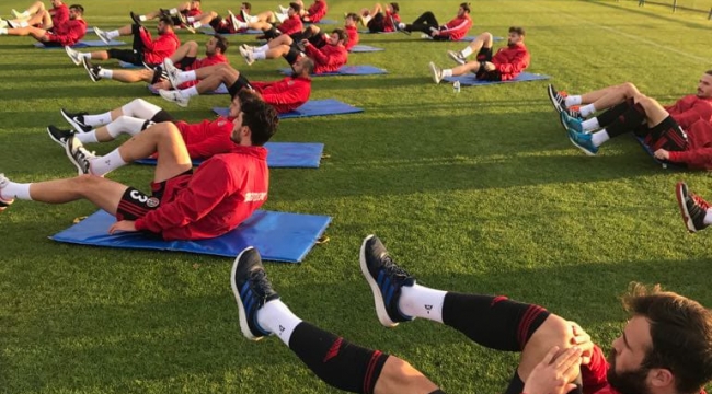 Turgutluspor'un Antalya kampı hızlı başladı, 2 isimle anlaşıldı!