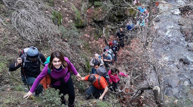 Zirve dağcılarıyla Karacasu-Esençay-Çağlayan Deresi parkuru
