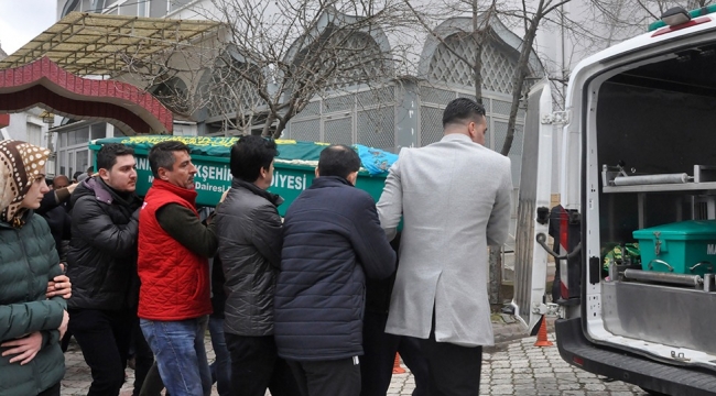 Binnur Dabakoğlu gözyaşlarıyla toprağa verildi