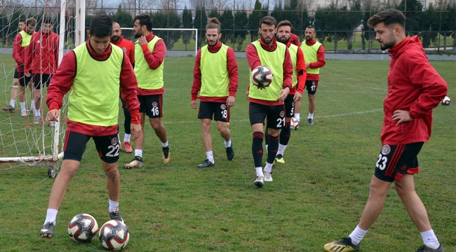Turgutluspor galibiyete kilitlendi