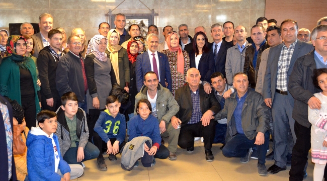 Ak Partili eski vekil Yurttaş’tan Turgutlu’da dayanışma kahvaltısı