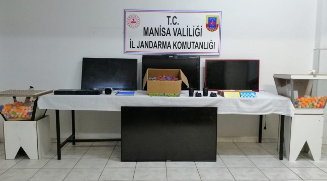 Jandarmadan Derbent'te kumar baskını: 38 kişiye para cezası