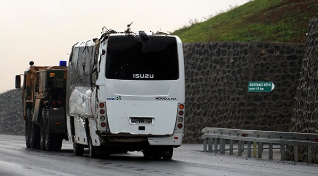 Şırnak'ta askerleri taşıyan midibüs devrildi: 1 şehit, 20 yaralı
