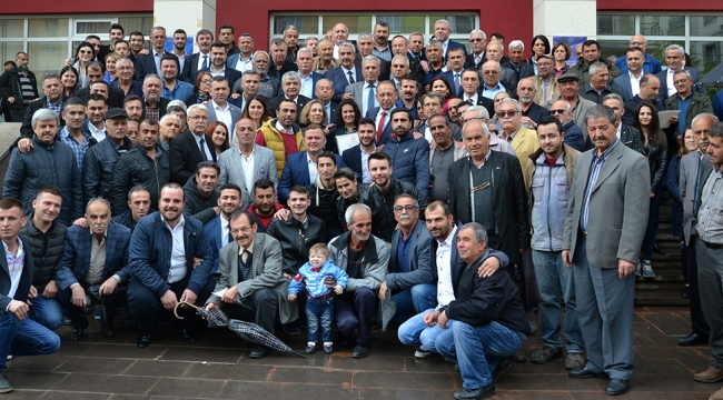 Başkan Akın ve Millet İttifakı meclis üyeleri mazbatalarını aldı