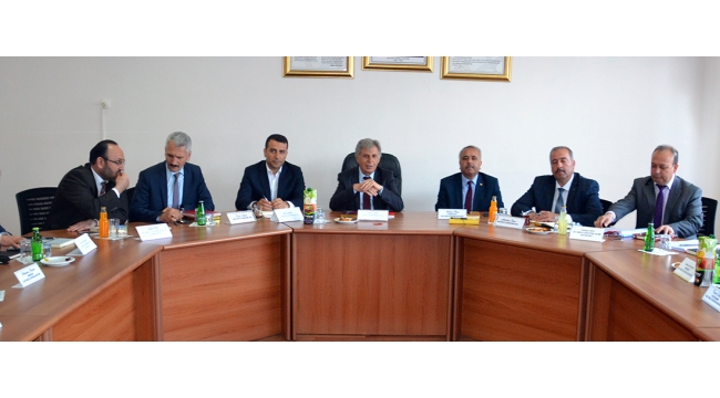 Manisa’nın 17 milli eğitim müdürü Turgutlu’da toplandı