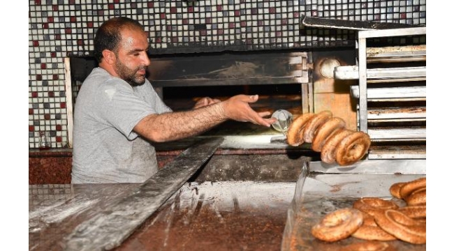Ramazan ayının vazgeçilmezi taban simidi