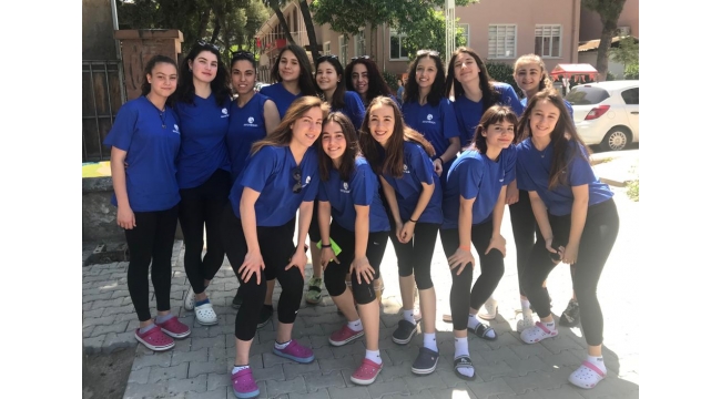 Seramiksan yıldız takımı yarı finallerde Manisa’yı temsil ediyor
