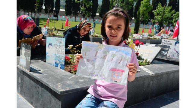 Soma faciasının 5'inci yıl dönümünde, ölen madencilere hüzünlü anma