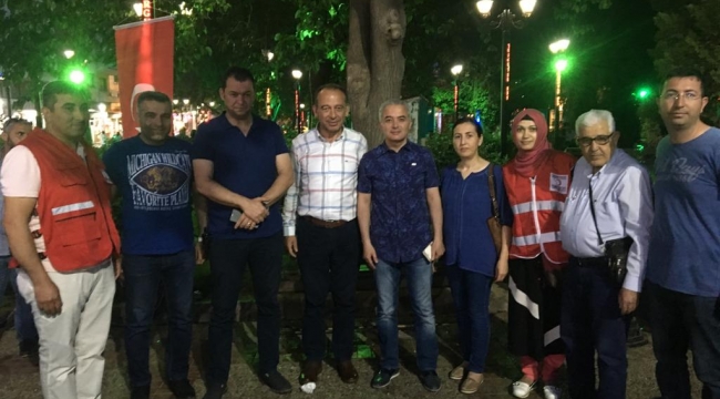 Beş bin kişiye iftar yemeği