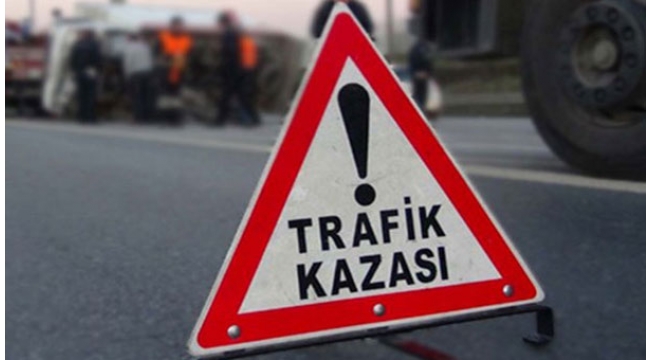 Otobüsten inen yolcuya otomobil çarptı: 1 ölü
