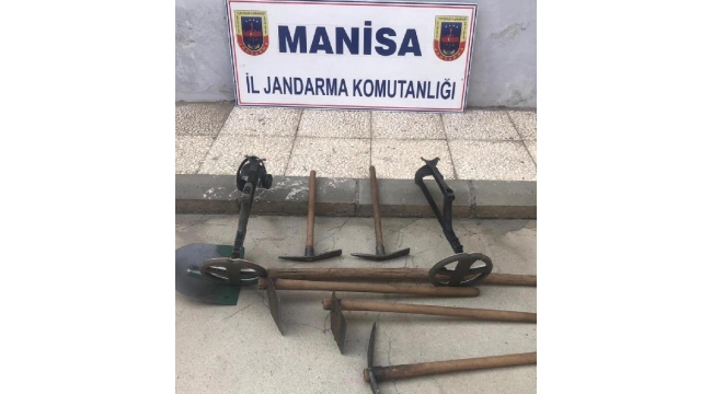 Antik kentte kaçak kazıya suçüstü: 4 gözaltı