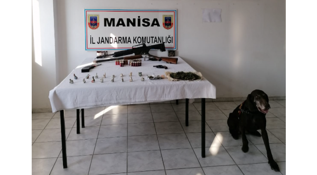 Jandarmadan 7 adrese uyuşturucu operasyonu: 5 gözaltı