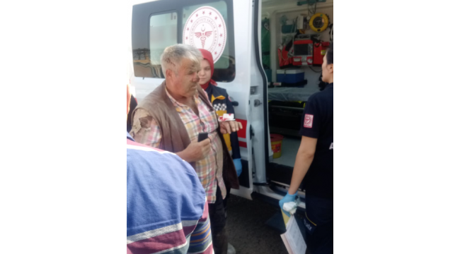 Kamyonet ile motosiklet çarpıştı: 1 yaralı